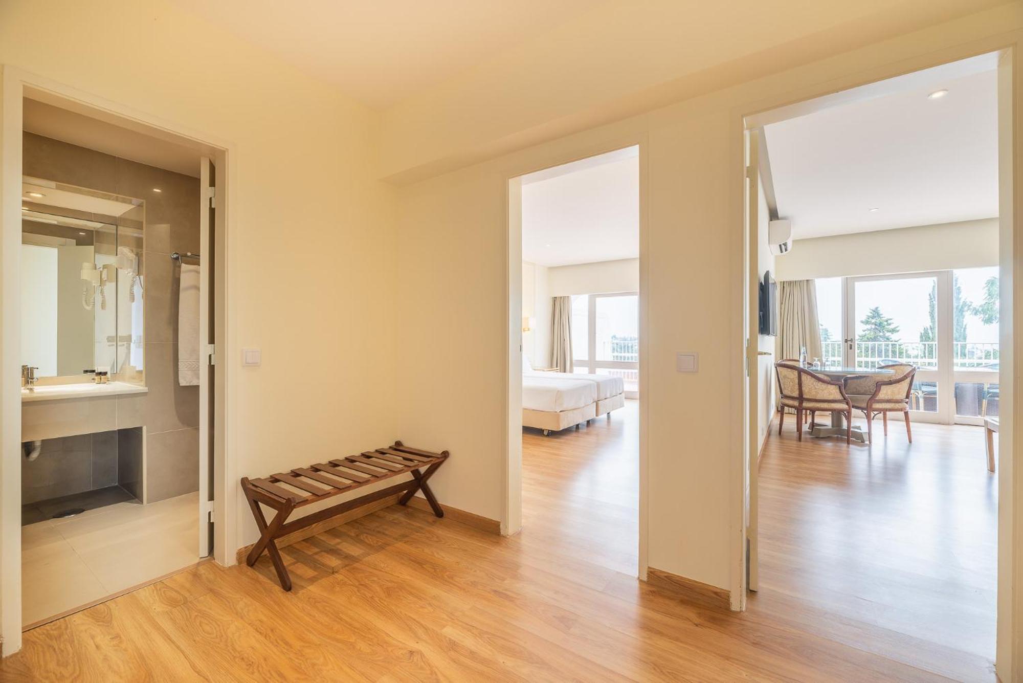 Carvoeiro Garden Hotel Room photo